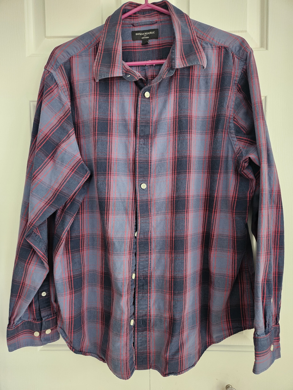 Banana Republic Plaid Blue/Red Long-Sleeve Button-Down Shirt, XL.